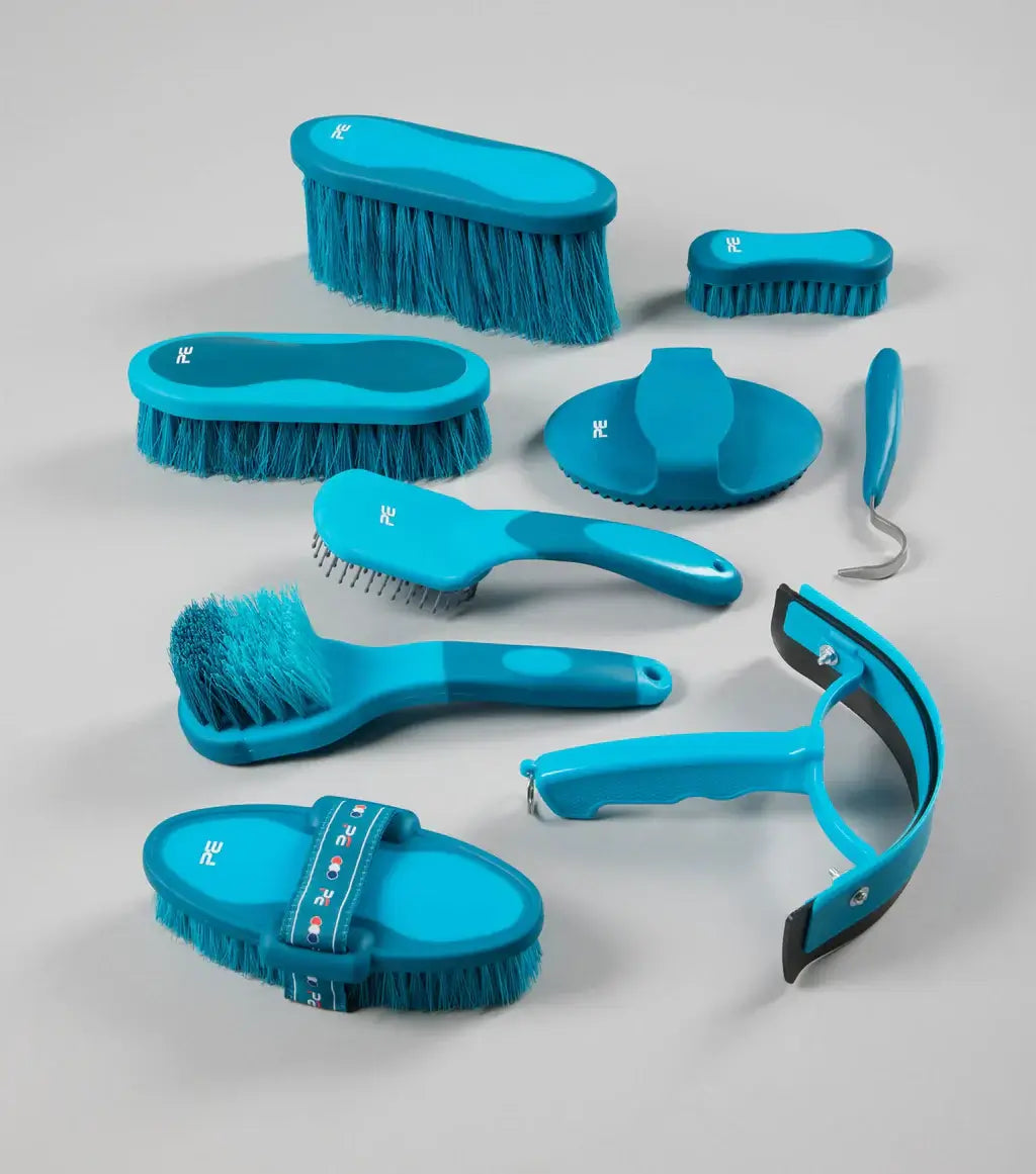 PE Soft Touch Grooming Kit